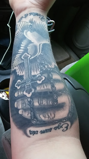 Tattoo Shop «The Iron Inkwell Custom Tattoos & Piercings», reviews and photos, 1901 N Monroe St Suite D, Tallahassee, FL 32303, USA