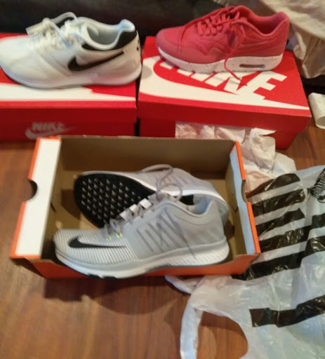 Sporting Goods Store «Nike Factory Store», reviews and photos, 8510 S Cottage Grove Ave, Chicago, IL 60619, USA