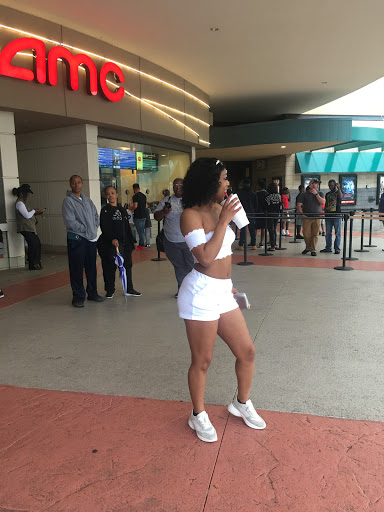 Movie Theater «AMC Orange Park 24», reviews and photos, 1910 Wells Rd, Orange Park, FL 32073, USA