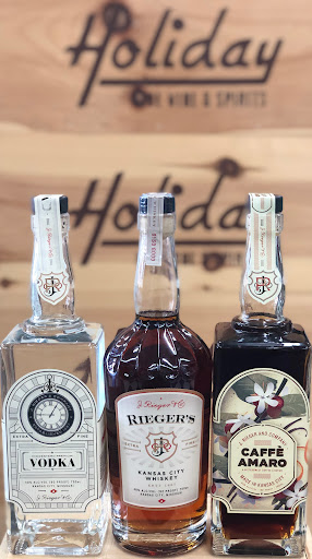 Liquor Store «Holiday Wine & Spirits», reviews and photos, 5039 Buford Hwy NE, Chamblee, GA 30341, USA