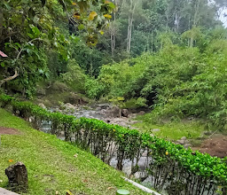 Taman Wisata Alam & Cottage Wira Garden photo