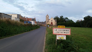 Photo n°12 de La Lucerne-d'Outremer Motorhome Aire à La Lucerne-d'Outremer ()