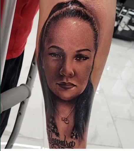 Tattoo Shop «Lucky You Tattoos», reviews and photos, 181 W Alameda St A, Manteca, CA 95336, USA