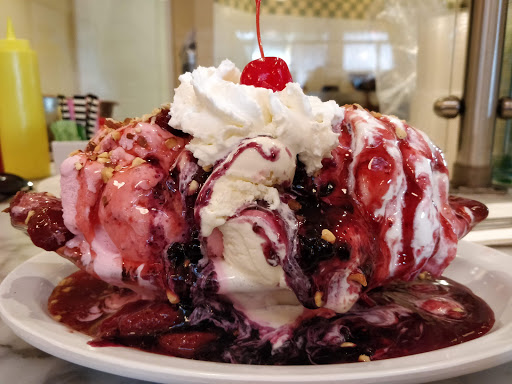 Ice Cream Shop «Fentons Creamery», reviews and photos, 4226 Piedmont Ave, Oakland, CA 94611, USA