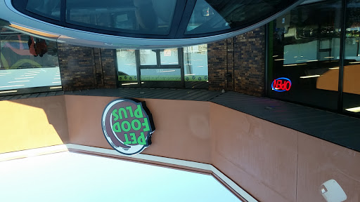 Pet Supply Store «Pet Food Plus», reviews and photos, 2819 E Hamilton Ave, Eau Claire, WI 54701, USA