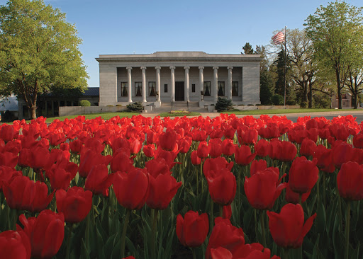 Lakewood Cemetery