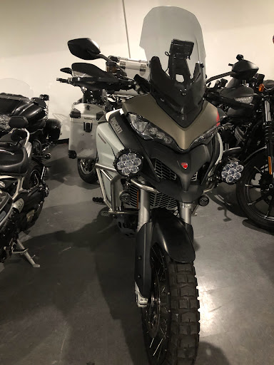 Motorcycle Dealer «Triumph of Westchester», reviews and photos, 512 Tarrytown Rd, White Plains, NY 10607, USA