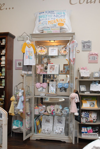 Gift Shop «Arabella’s Gift Boutique», reviews and photos, 2510 McMullen Booth Rd D, Clearwater, FL 33761, USA
