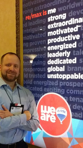 Real Estate Agency «RE/MAX Results - HartmannTeam», reviews and photos, 748 Grand Ave, St Paul, MN 55105, USA