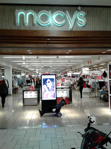 Shopping Mall «Vintage Faire Mall», reviews and photos, 3401 Dale Rd #483, Modesto, CA 95356, USA