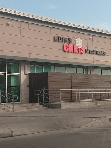 Shopping Mall «The Fountains at Farah», reviews and photos, 8889 Gateway Blvd W, El Paso, TX 79925, USA