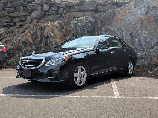 Mercedes Benz Dealer «Mercedes-Benz of Greenwich», reviews and photos, 261 West Putnam Avenue, Greenwich, CT 06830, USA