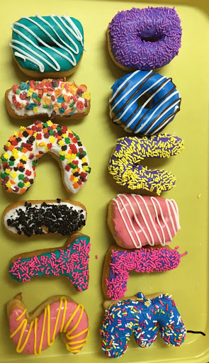 Donut Shop «Donut Palace», reviews and photos, 113 S Interstate Hwy 35, New Braunfels, TX 78130, USA