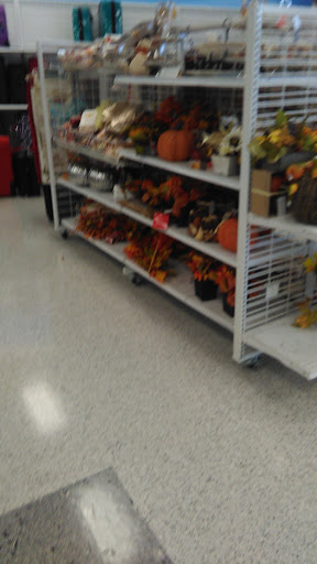 Clothing Store «Ross Dress for Less», reviews and photos, 5800 Baltimore National Pike, Catonsville, MD 21228, USA