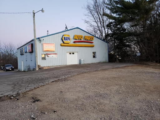 Auto Parts Store «NAPA Auto Parts - Galena Auto Parts», reviews and photos, 1013 Spring St, Galena, IL 61036, USA