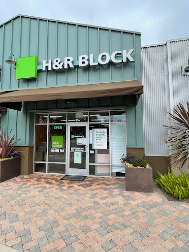 H&R Block image