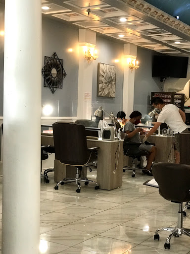 Shopping Mall «Wharton Square», reviews and photos, 2021 Wharton St, Pittsburgh, PA 15203, USA