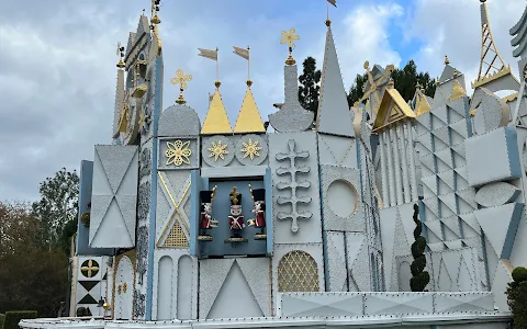 "it's a small world" Holiday image