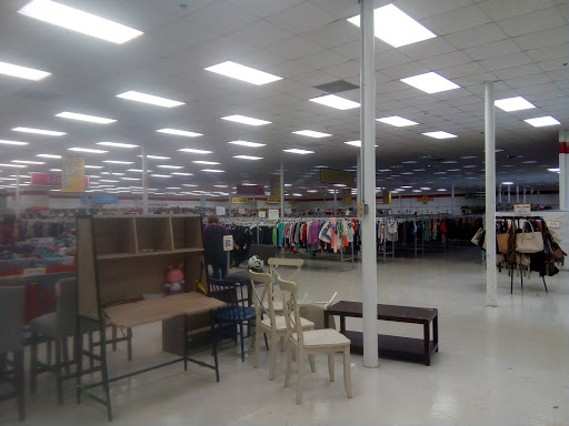 Discount Store «Dirt Cheap», reviews and photos, 108 Gause Blvd W, Slidell, LA 70460, USA