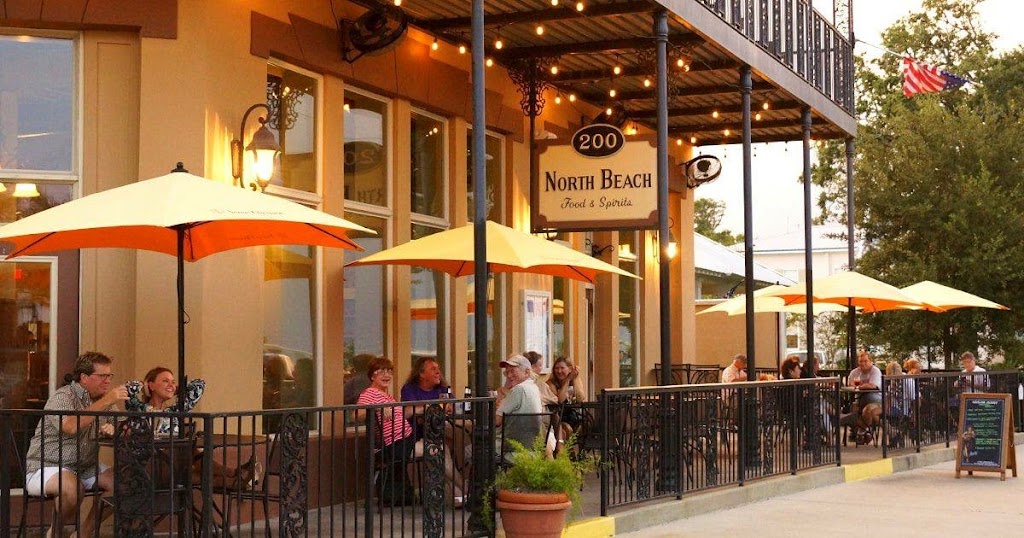 200 North Beach Restaurant and Bar 39520