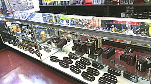 Tobacco Shop «Boston Smoke Shop», reviews and photos, 334 Newbury St, Boston, MA 02115, USA