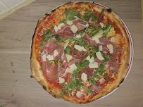 Plats et boissons du Pizzeria Accattone à Enghien-les-Bains - n°18