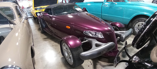 Car Dealer «Fast Lane Classic Cars», reviews and photos, 427 Little Hills Ind Blvd, St Charles, MO 63301, USA