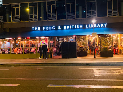 The Frog & British Library à Paris