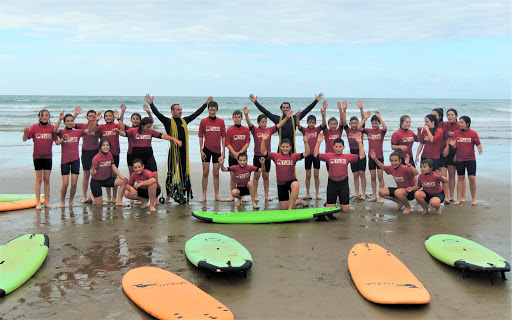 Yako Surf, Escuela de surf en Deba,Gipuzkoa