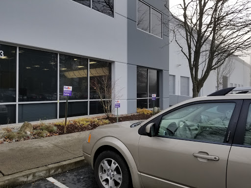 Shipping and Mailing Service «FedEx Ship Center», reviews and photos, 2503 Frank Albert Rd E, Tacoma, WA 98424, USA