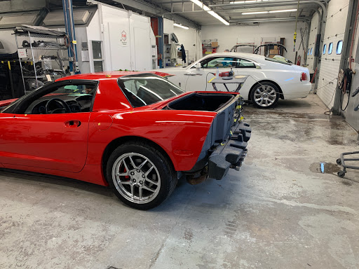 Auto Body Shop «E&M Auto Body Shop», reviews and photos, 3120 River Rd, River Grove, IL 60171, USA