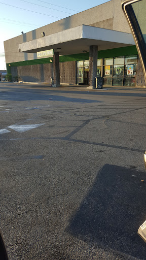 Dollar Store «Dollar Tree», reviews and photos, 14700 Crenshaw Blvd, Gardena, CA 90249, USA