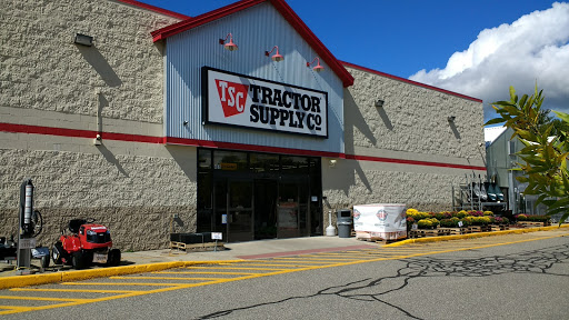 Home Improvement Store «Tractor Supply Co.», reviews and photos, 461 High St #2, Ellsworth, ME 04605, USA