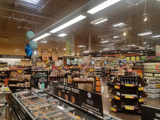 Grocery Store «Fred Meyer», reviews and photos, 2500 Santiam Hwy SE, Albany, OR 97322, USA