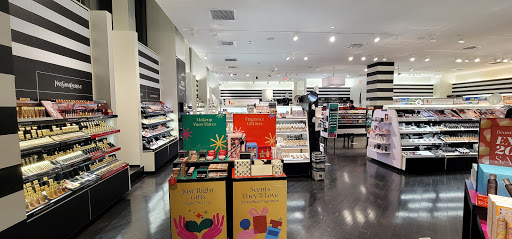 Cosmetics Store «SEPHORA», reviews and photos, 11960 Market St, Reston, VA 20190, USA