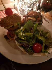 Hamburger du Restaurant français Aubergine à Villeneuve-lès-Avignon - n°6