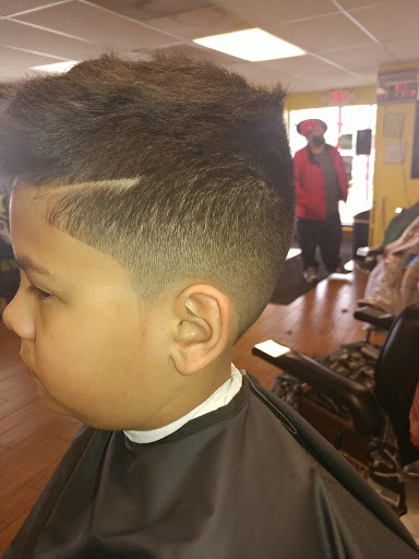 Barber Shop «Nu Look Barber & Styling Shop», reviews and photos, 1626 Spring St, Jeffersonville, IN 47130, USA