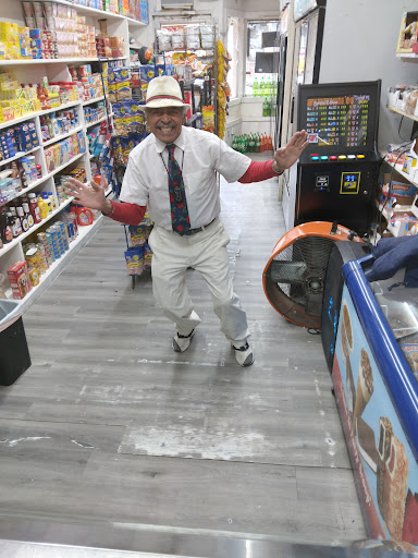 Toyota Dealer «Hartford Toyota Superstore», reviews and photos, 135 W Service Rd, Hartford, CT 06120, USA