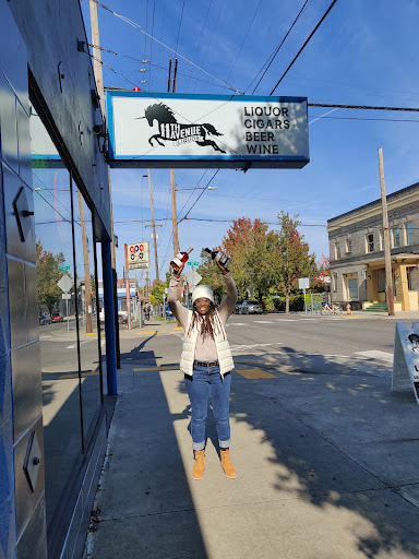 Liquor Store «11th Avenue Liquor», reviews and photos, 1040 SE Hawthorne Blvd, Portland, OR 97214, USA