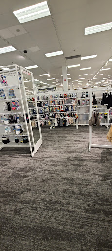 Shopping Mall «The Mall at Prince Georges», reviews and photos, 3500 East-West Hwy, Hyattsville, MD 20782, USA