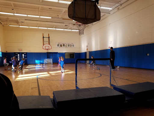 Recreation Center «Main Street Recreation Center», reviews and photos, 501 Hill Ave, Glen Ellyn, IL 60137, USA