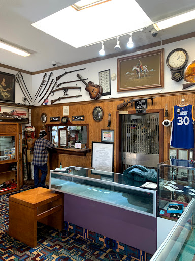 Pawn Shop «Granters Jewelry & Loan», reviews and photos, 10056 San Pablo Ave, El Cerrito, CA 94530, USA