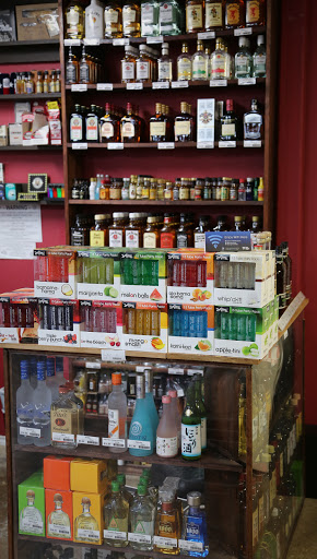 Liquor Store «Resaca City Liquor», reviews and photos, 1595 US-77 BUS, San Benito, TX 78586, USA