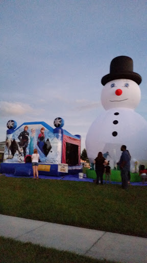 Community Center «Avalon Park West Community Center», reviews and photos, 5216 Autumn Ridge Dr, Wesley Chapel, FL 33545, USA