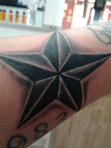 Tattoo Shop «Temple Tattoo and Body Piercing Studio», reviews and photos, 840 Juniper Crescent #113, Chesapeake, VA 23320, USA