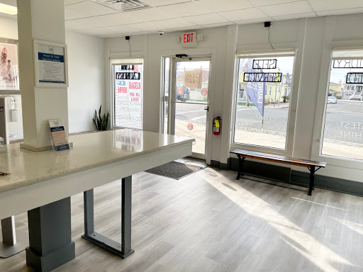 Laundromat «Clean Sheets Laundromat with Drop-Off Wash & Fold Service», reviews and photos, 214 Ocean Ave, Point Pleasant Beach, NJ 08742, USA