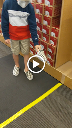 Shoe Store «DSW Designer Shoe Warehouse», reviews and photos, 4 S Tunnel Rd, Asheville, NC 28805, USA