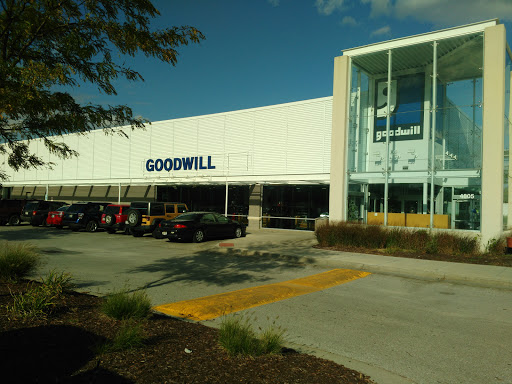 Thrift Store «Goodwill», reviews and photos