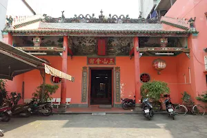 三山會館-Tam Son Hoi Quan Pagoda image
