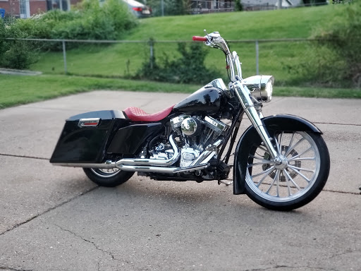 Motorcycle Shop «Gateway Big Dog Motorcycles», reviews and photos, 89 Main St, St Charles, MO 63301, USA